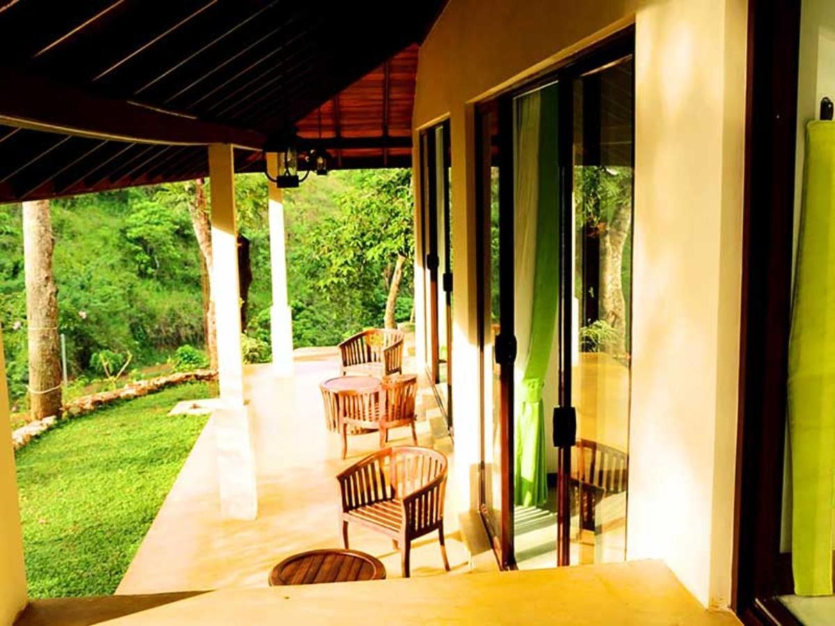Aqua Exotica Wellness Retreat Hotel Gampola Exterior foto